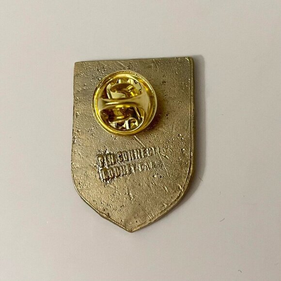 Vintage Canadian Vietnam Veterans London Pin - Picture 3 of 9